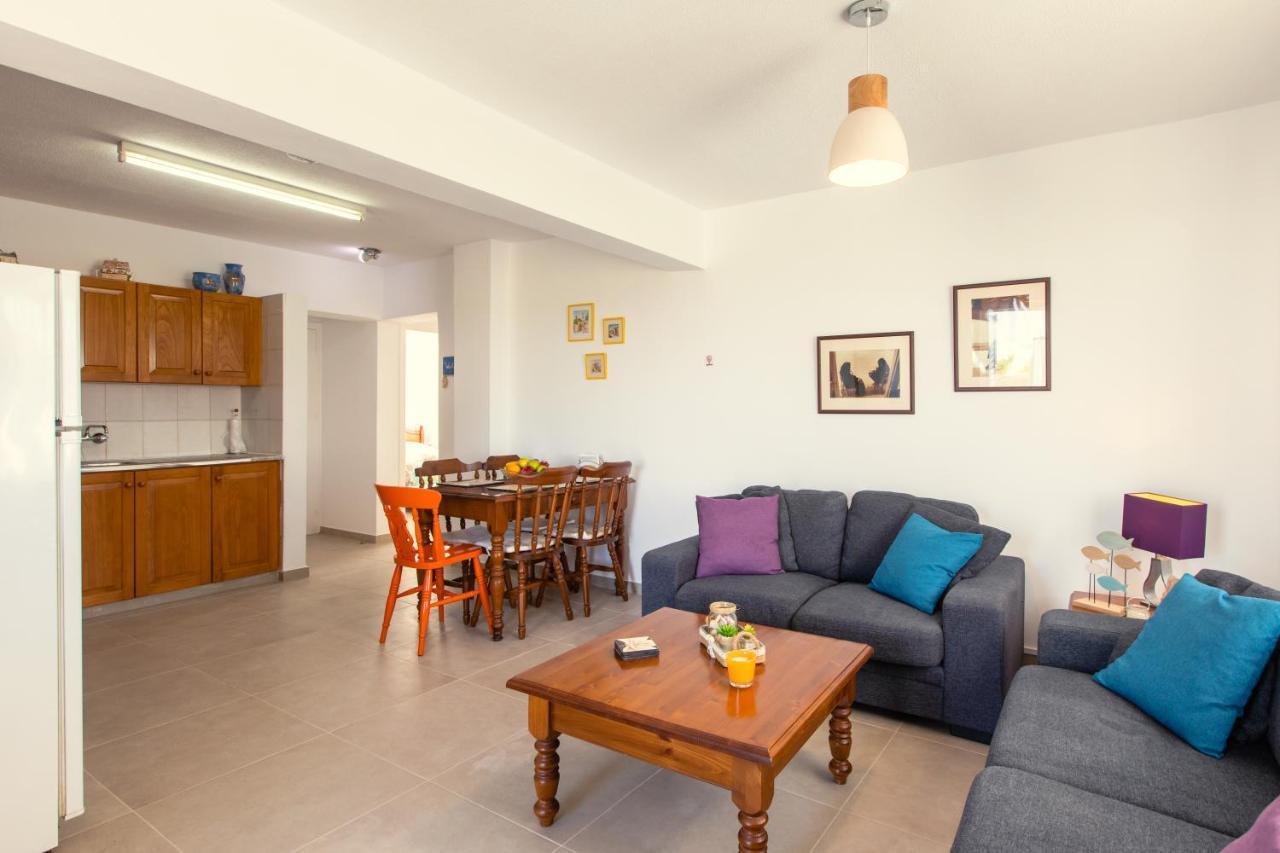 Jimmy'S Flat Apartment Paralimni Ngoại thất bức ảnh